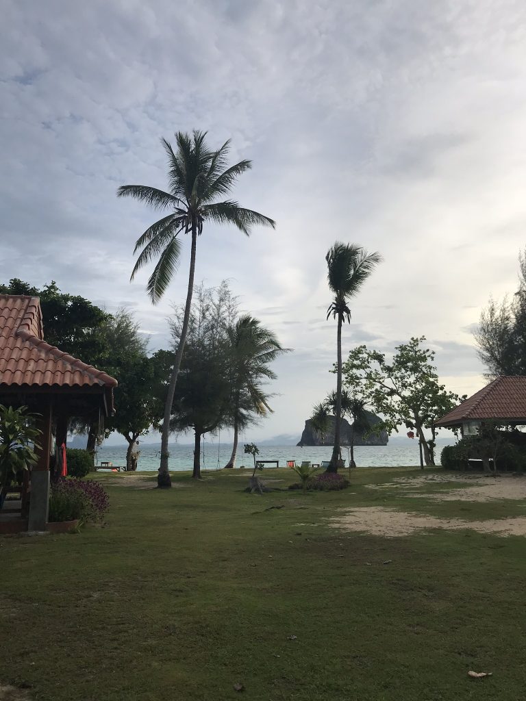 Koh Ngai Kaimuk Thong Resort