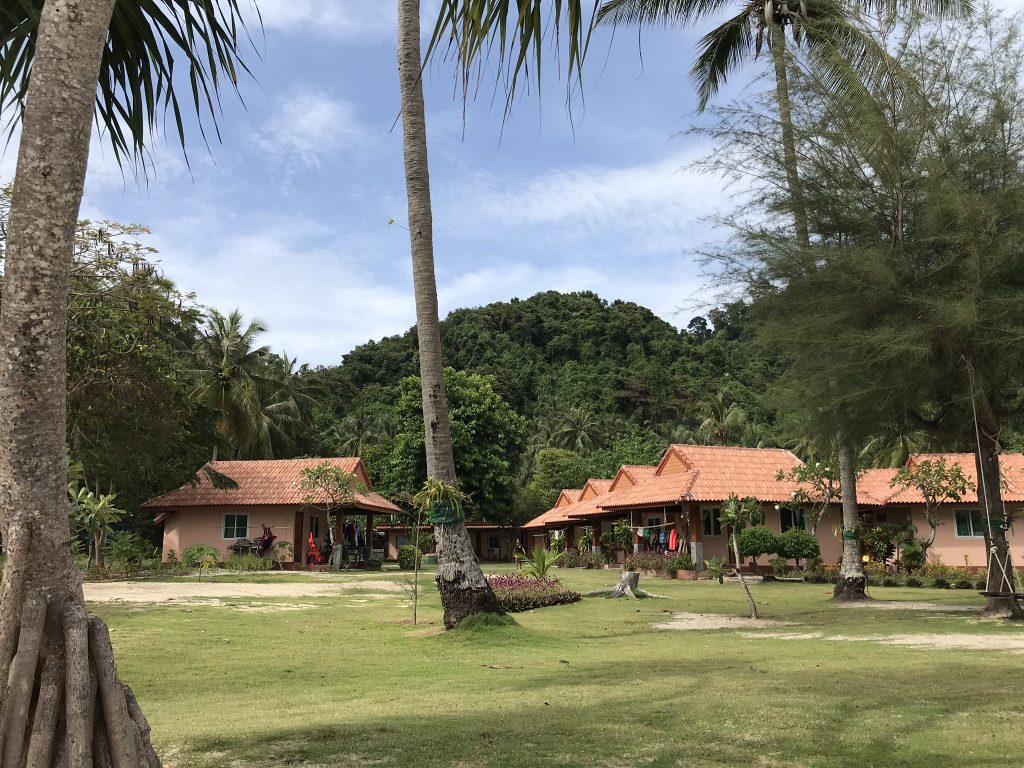 Koh Ngai Kaimuk Thong Resort